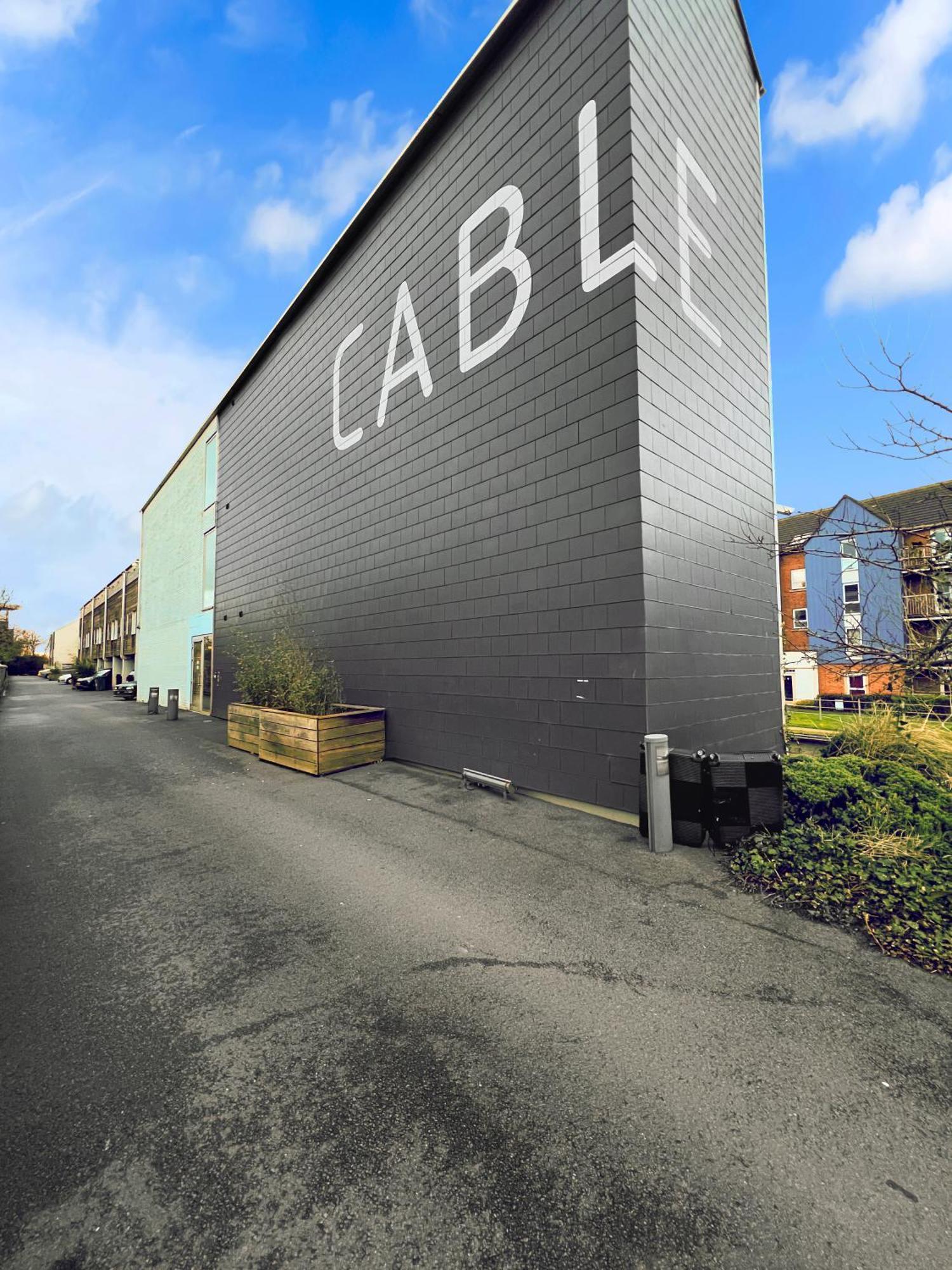 Luxury Waterfront Property With Free Parking Coventry Bagian luar foto